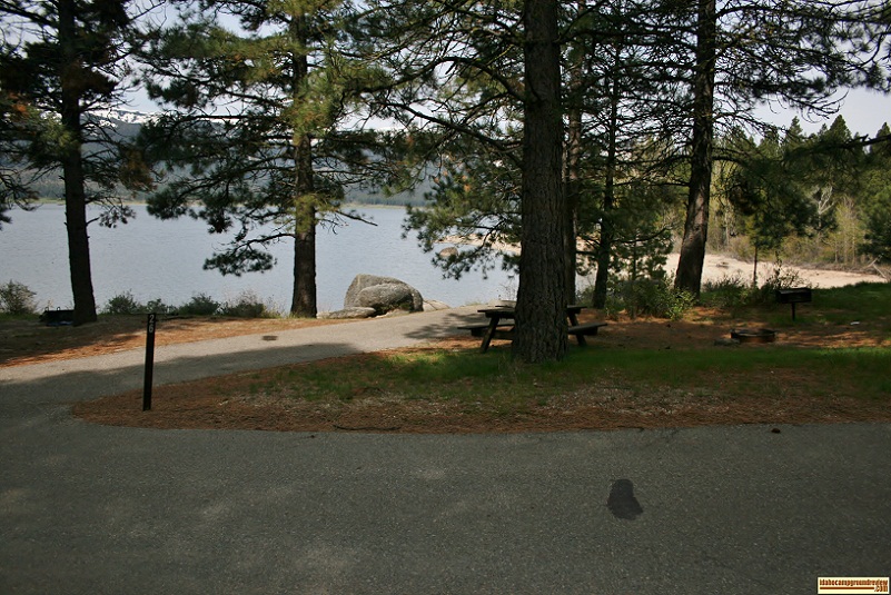 Campsite 26 in Crown Point Campground.