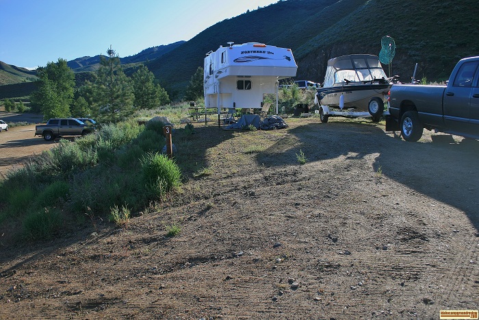 This is campsite 3 in Curlew Creek Boat Ramp campground.