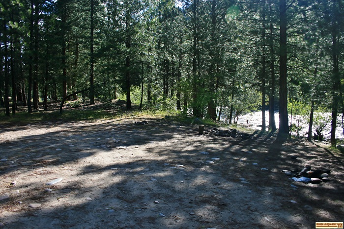 Dog Creek Campground campsite, for those who love camping in Idaho.