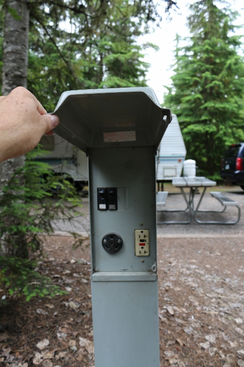 !5 amp breakers and 30 amp plug in.