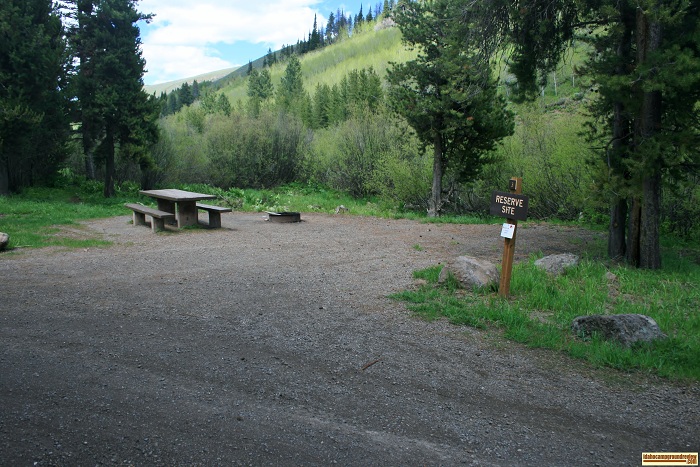 camping info for Lower Penstemon Campground.