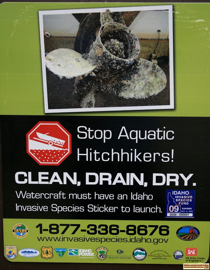 I have included pictures of the several infomational signs posted at Tailwaters.