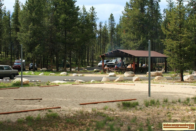 View of camping in Shoreline Campground group area