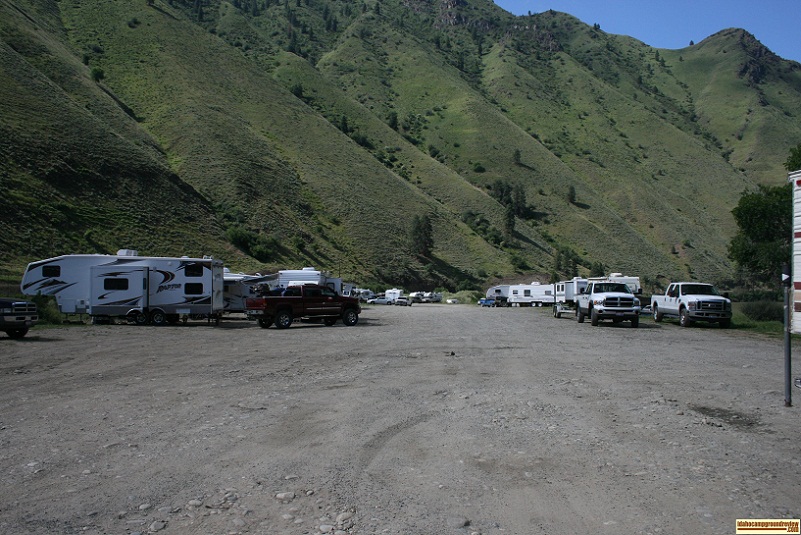 View of shorts bar camping area