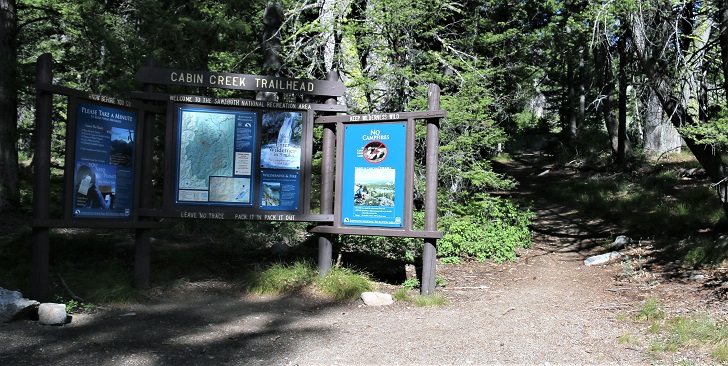 A picture of the sign at Cabin Creek Trailhead.