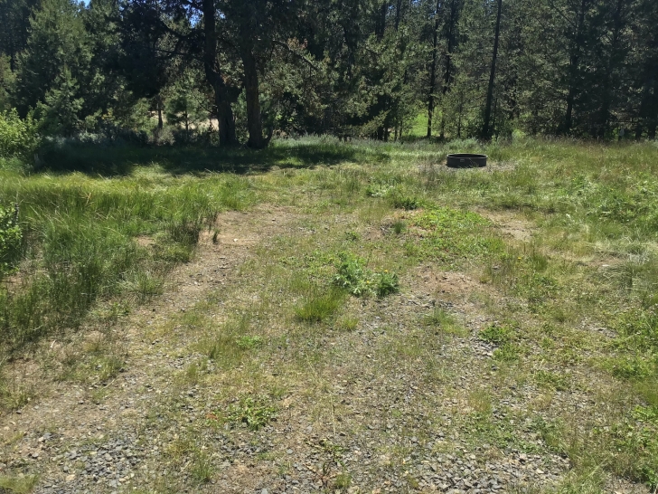 Camping in Idaho at Horsethief Reservoir Campground.
