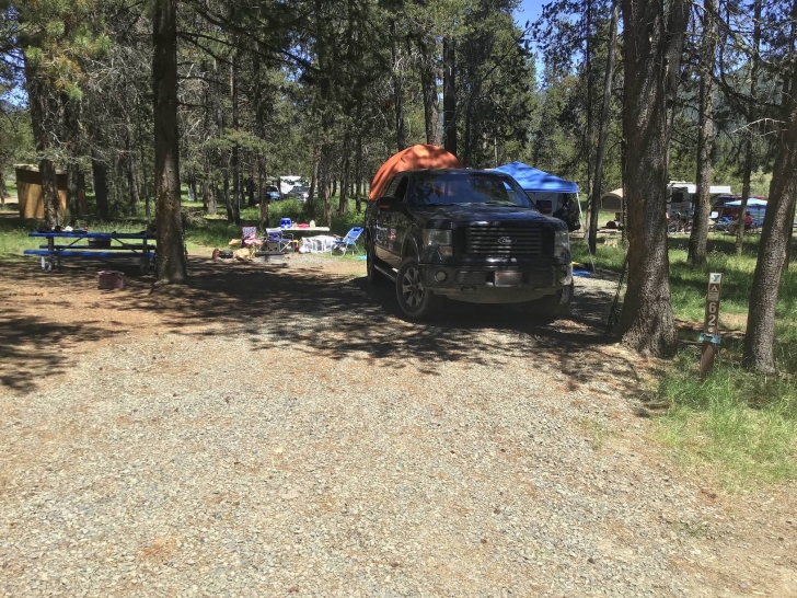 Camping in Horsethief Reservoir Campground