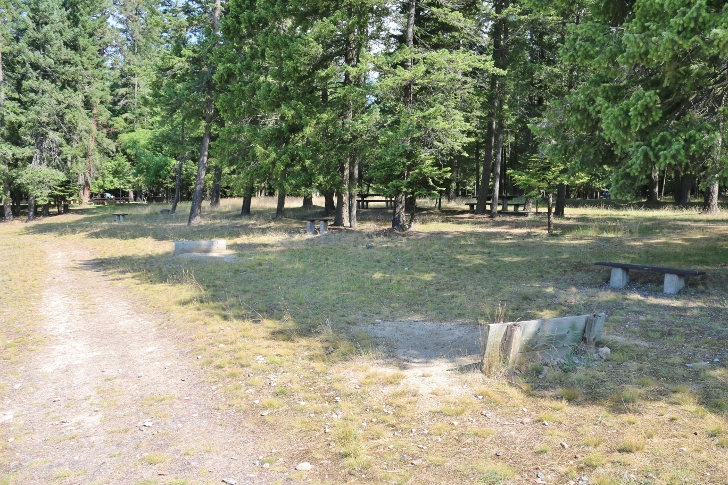 And here are the horseshoe pits.